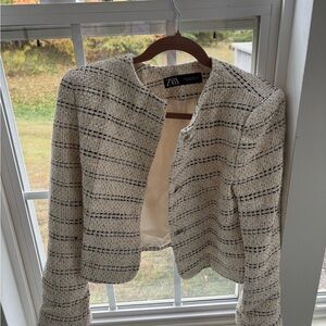 Zara Women's Cream and Black Tweed Blazer